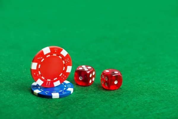 Buffalo King bonus round free spins feature triggering on screen